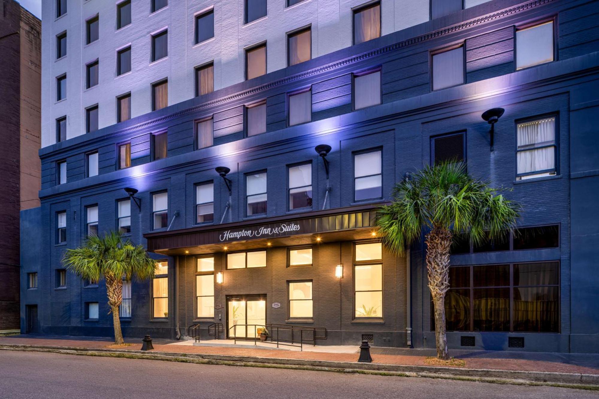 Hampton Inn & Suites New Orleans Canal St. French Quarter Bagian luar foto